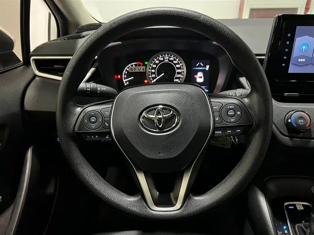 Toyota Corolla 2021 TNGA 1.5L CVT Pioneer Edition фото 15