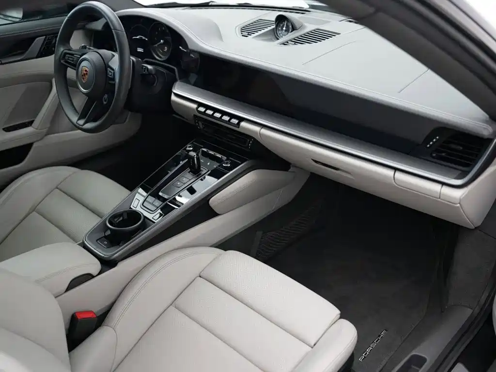 Photo 13 - Porsche 911