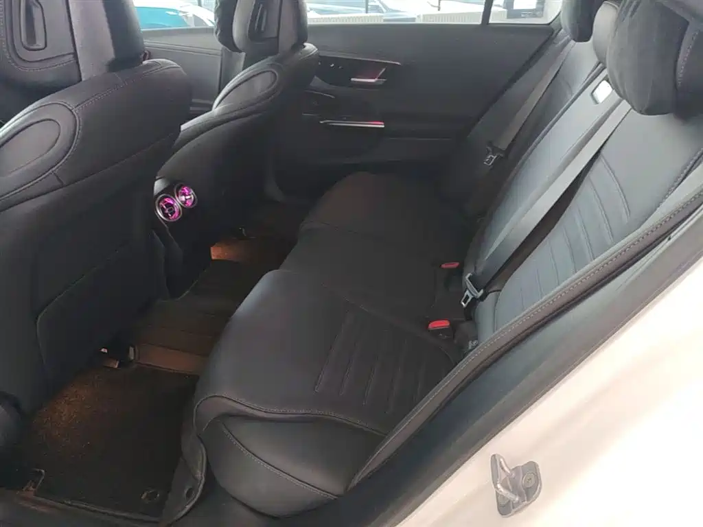 Mercedes-Benz C-Class 2025 Facelift C 200 L Sport Edition фото 17