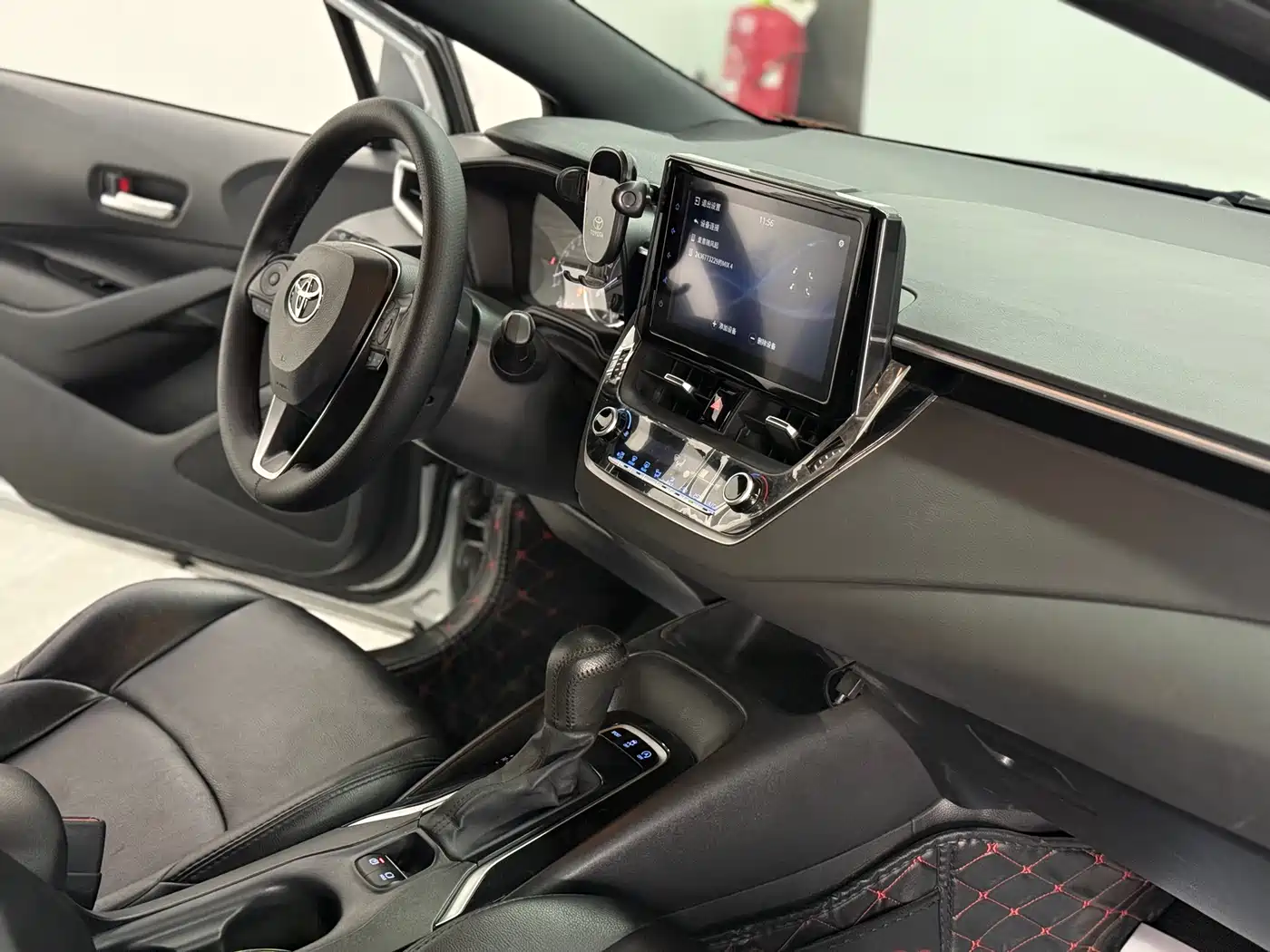 Toyota Levin 2019 185T CVT Luxury Edition China V фото 18