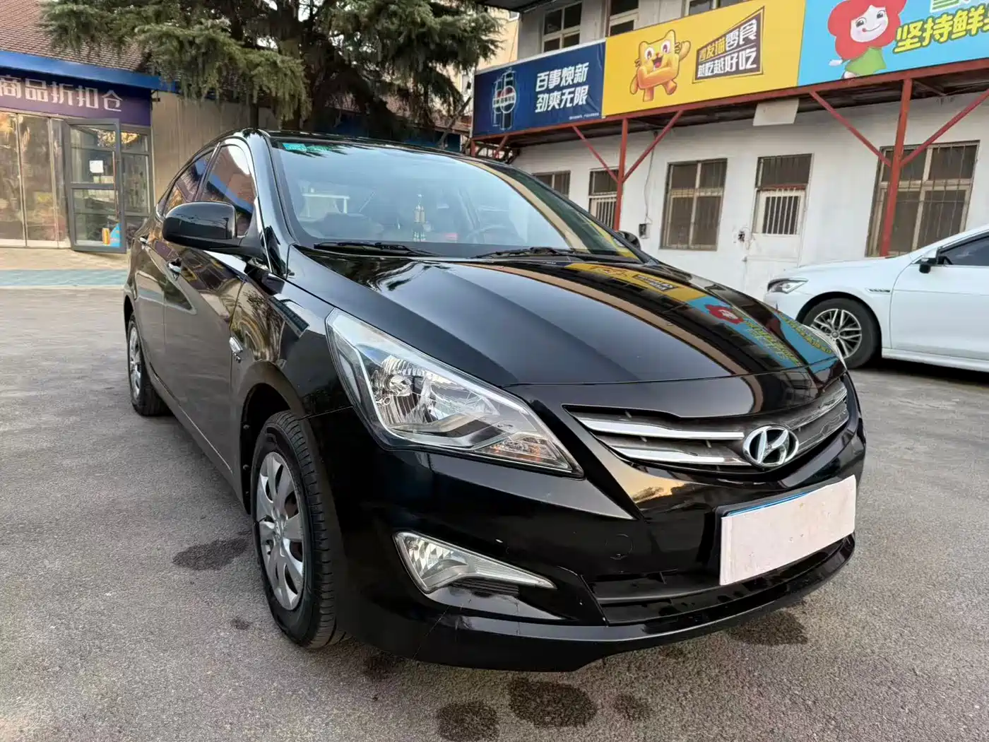 Hyundai Verna 2014 1.4L Manual Smart GLS фото 3