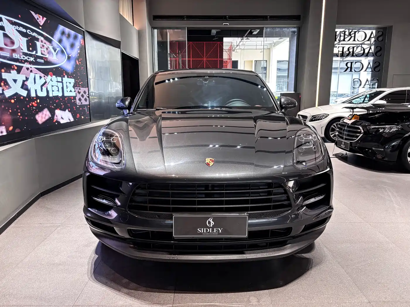 Porsche Macan 2018 Macan 2.0T фото 2