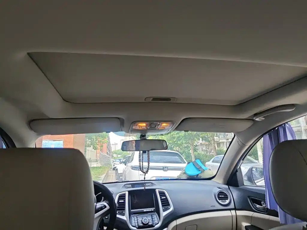 Changan Eado 2014 2014 1.6L Manual Luxury
