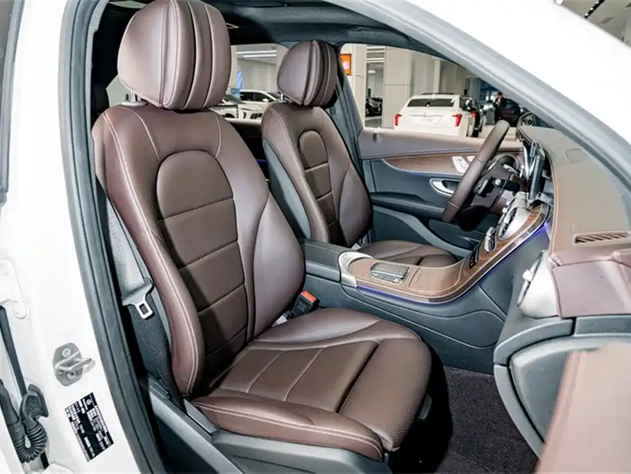 Mercedes-Benz GLC 2022 Facelift GLC 300 L 4MATIC Dynamic Collector's Edition фото 20