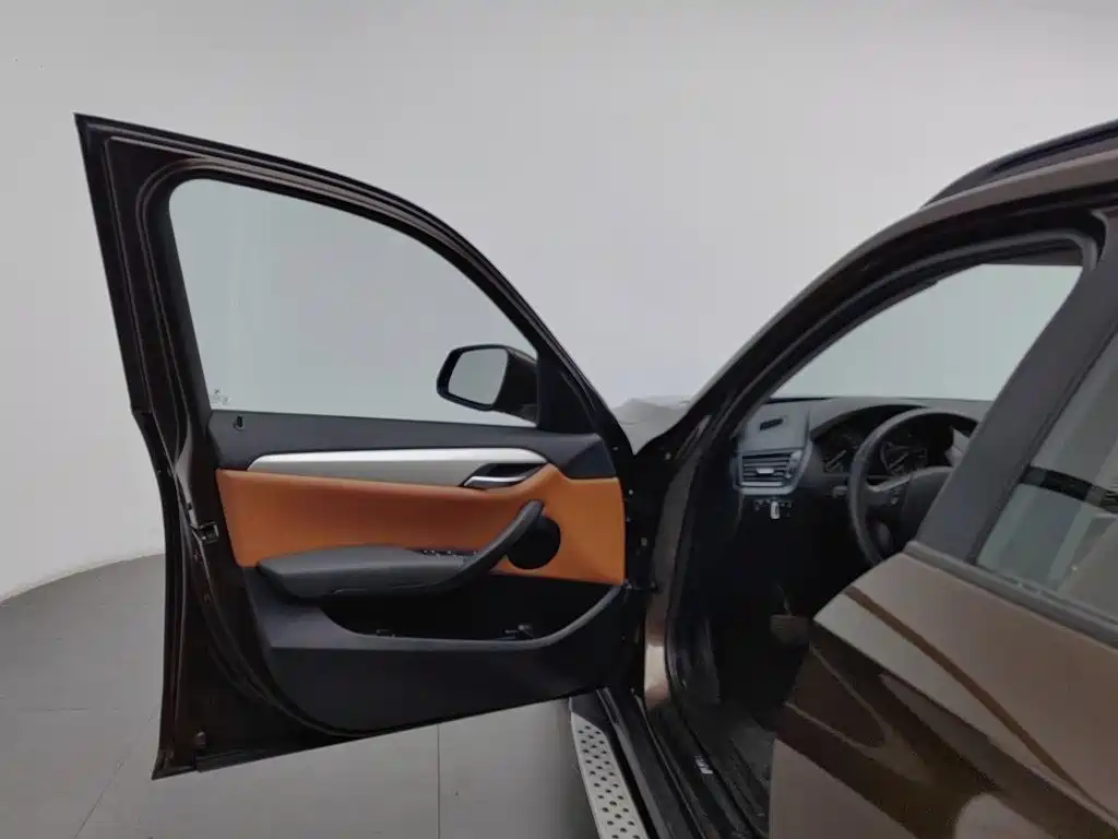 Photo 8 - BMW X1