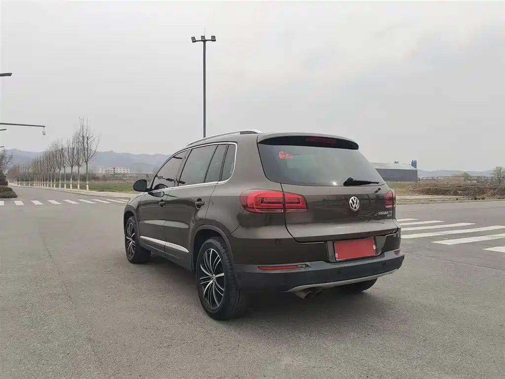 Volkswagen Tiguan 2015 2.0TSI Automatic 4WD Flagship фото 9