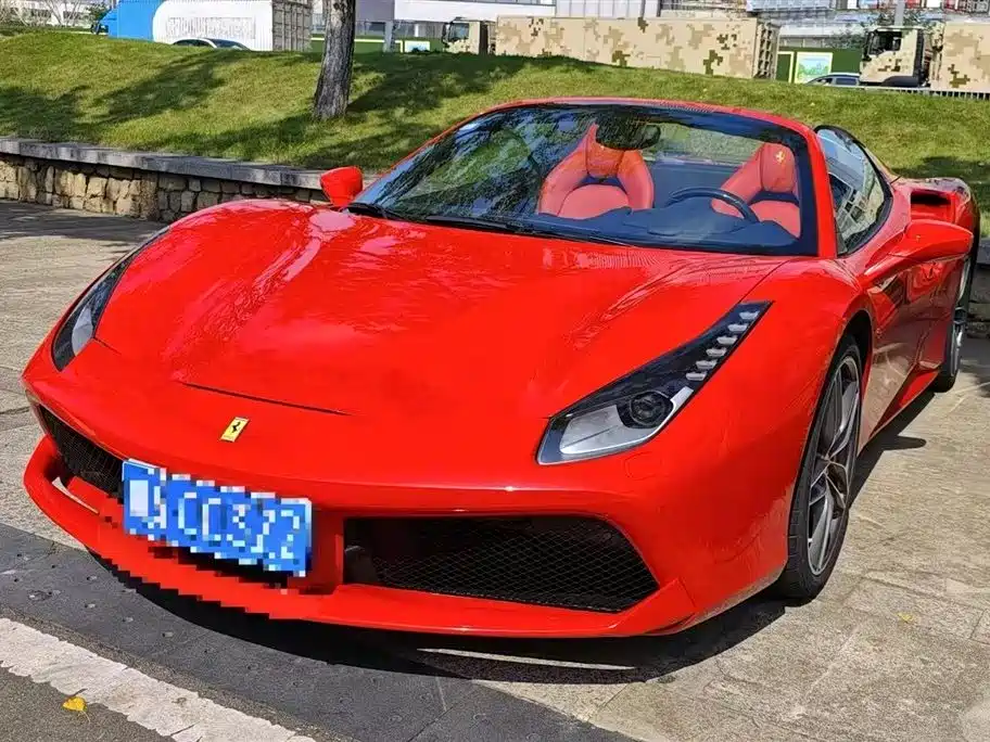 Ferrari 488 2019 2015 488 Spider