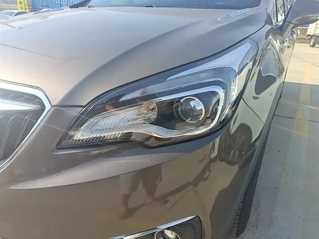 Buick Envision Plus 2018 20T 2WD Leading фото 24