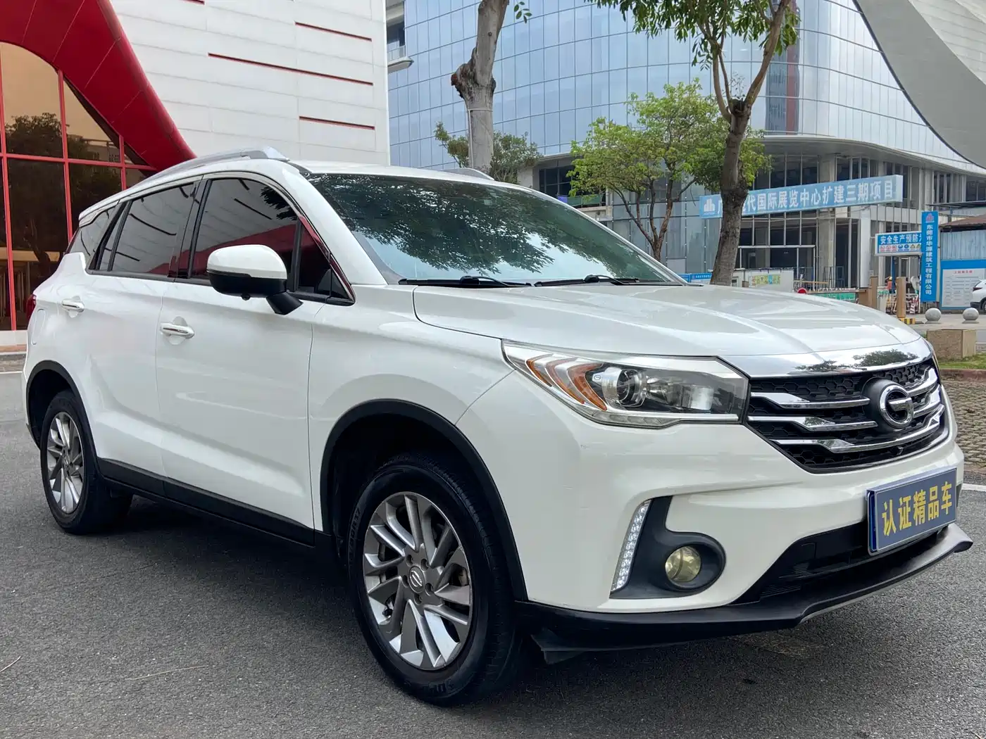 GAC Trumpchi Trumpchi GS4 2017 200T G-DCT 2WD Comfort фото 3