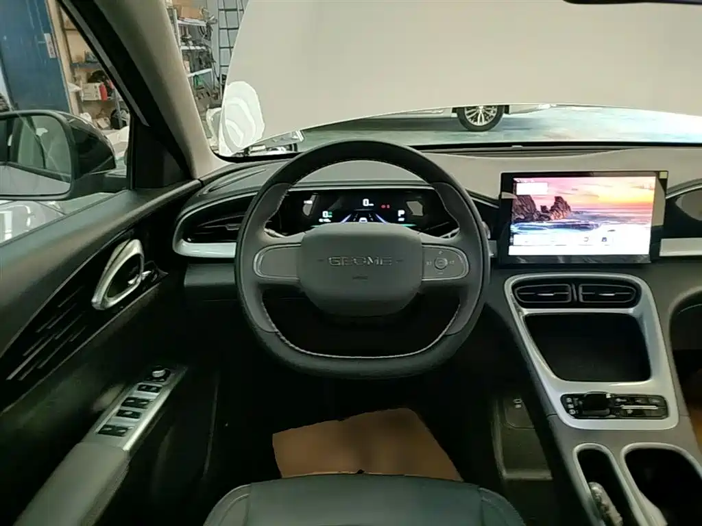 Geely Galaxy Starry Wish 2026 Edition 310km Youth Version фото 11