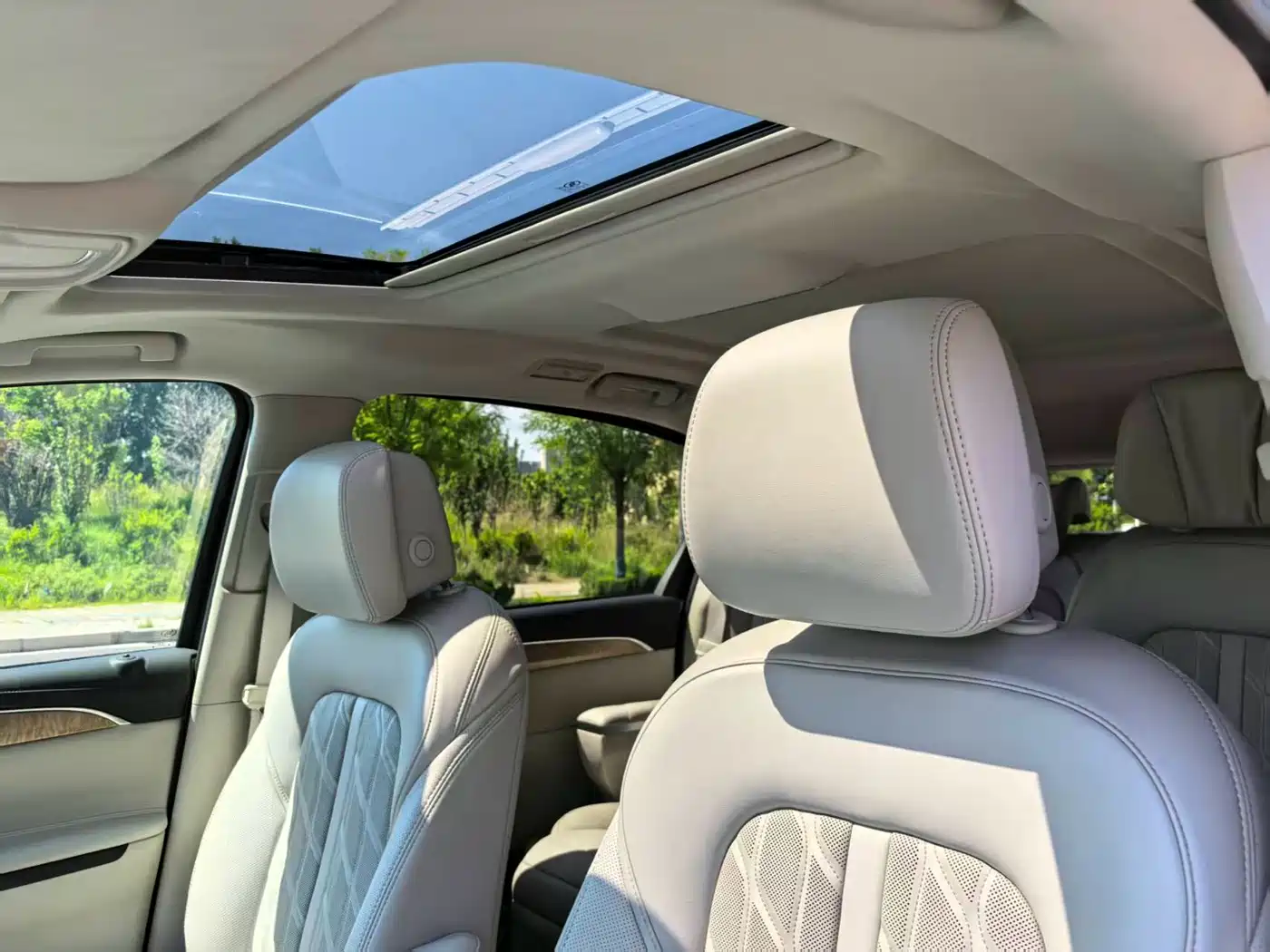 Buick GL8 2017 ES 28T Comfort Type China V фото 8