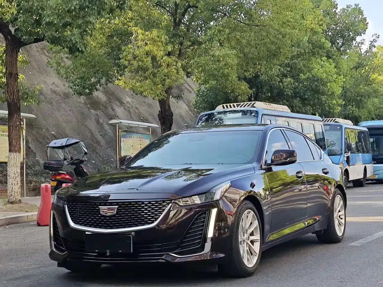 Photo 1 - Cadillac CT5