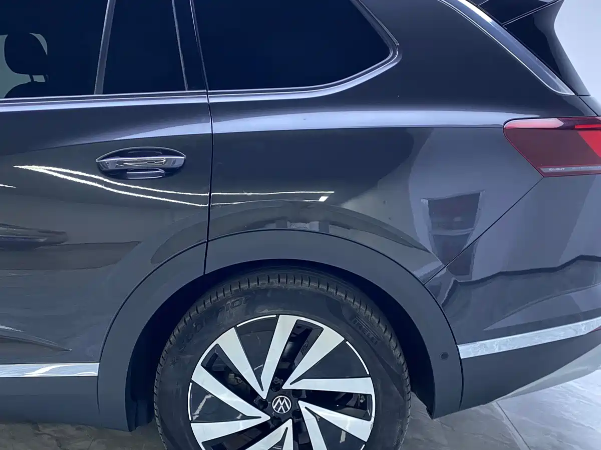 Volkswagen Talagon 2021 380TSI 4WD Luxury Premium Edition Pro фото 12