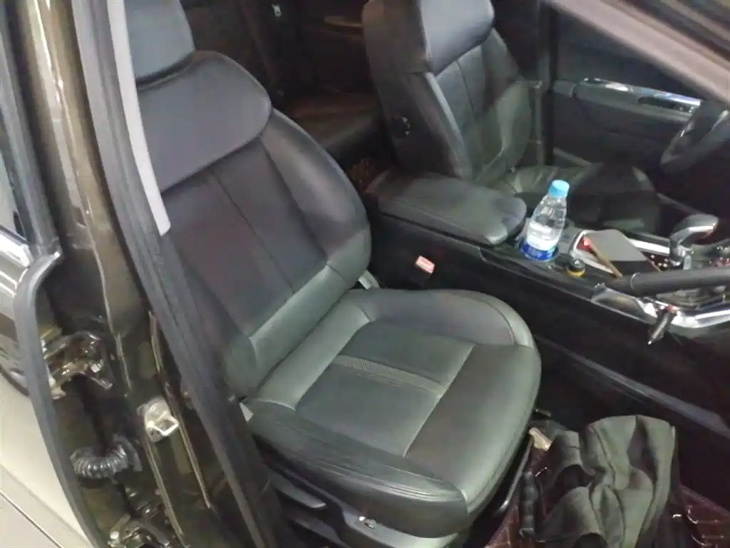 Peugeot 3008 2013 1.6THP Automatic Prestige Edition фото 25