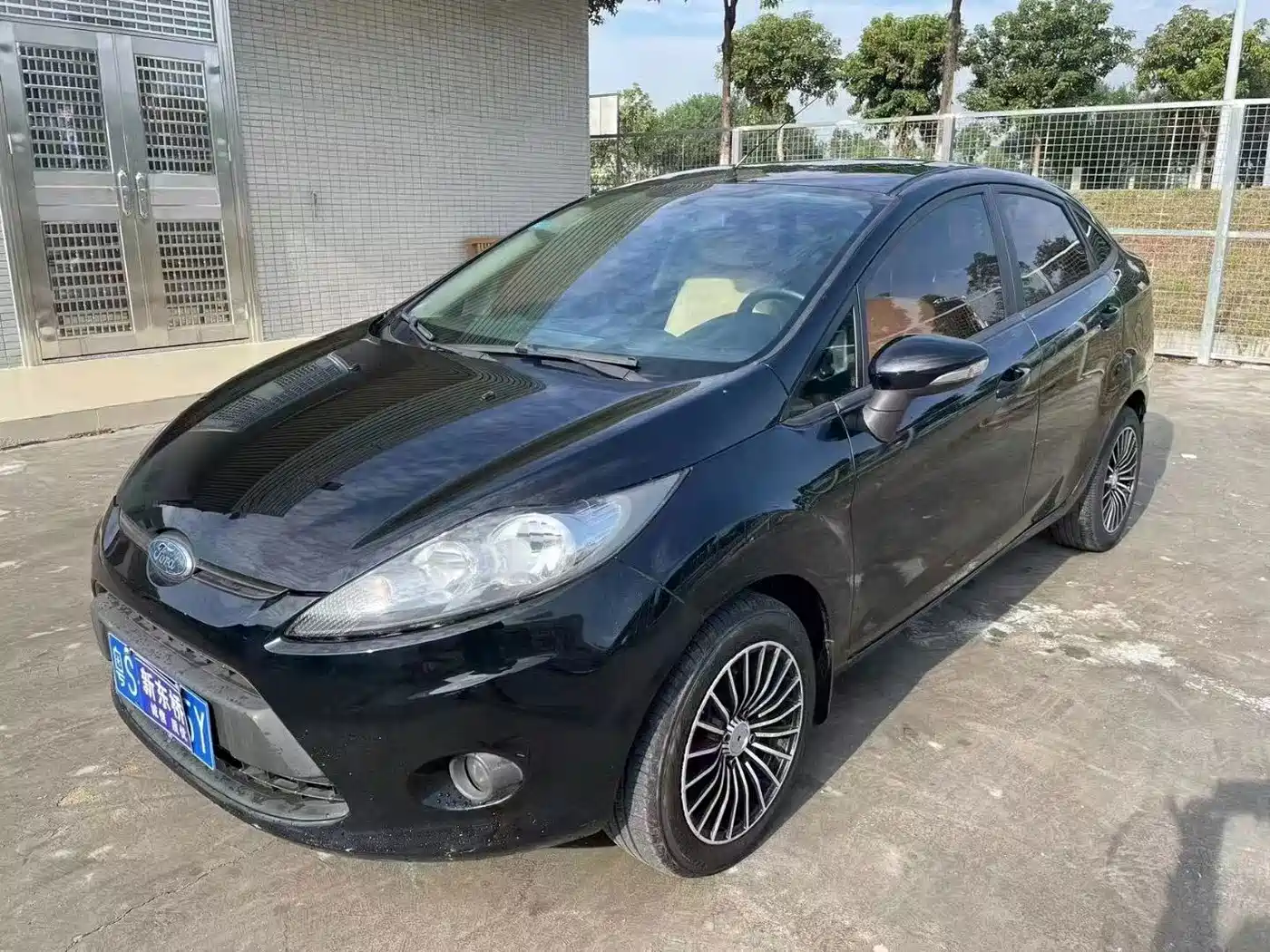 Photo 1 - Ford Fiesta