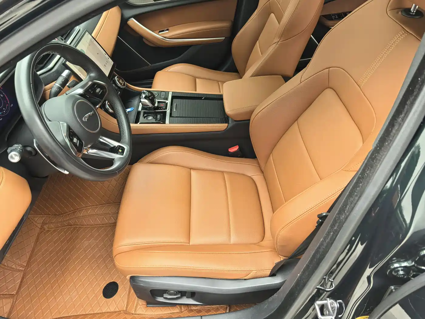 JAGUAR XFL