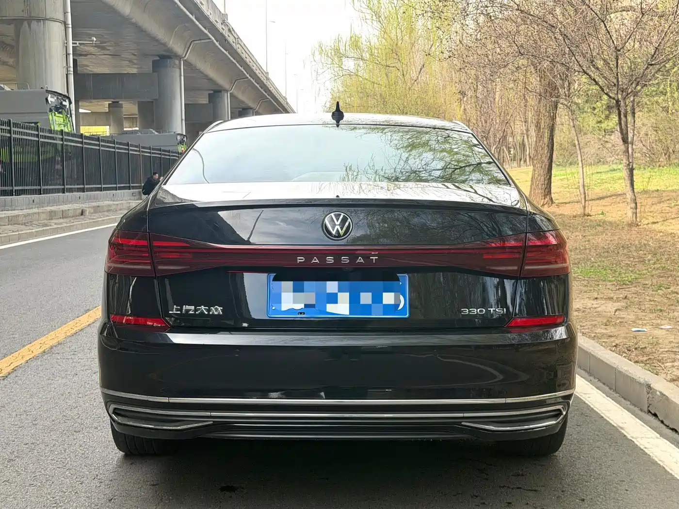 Volkswagen Passat 2022 330TSI Elite Edition фото 5