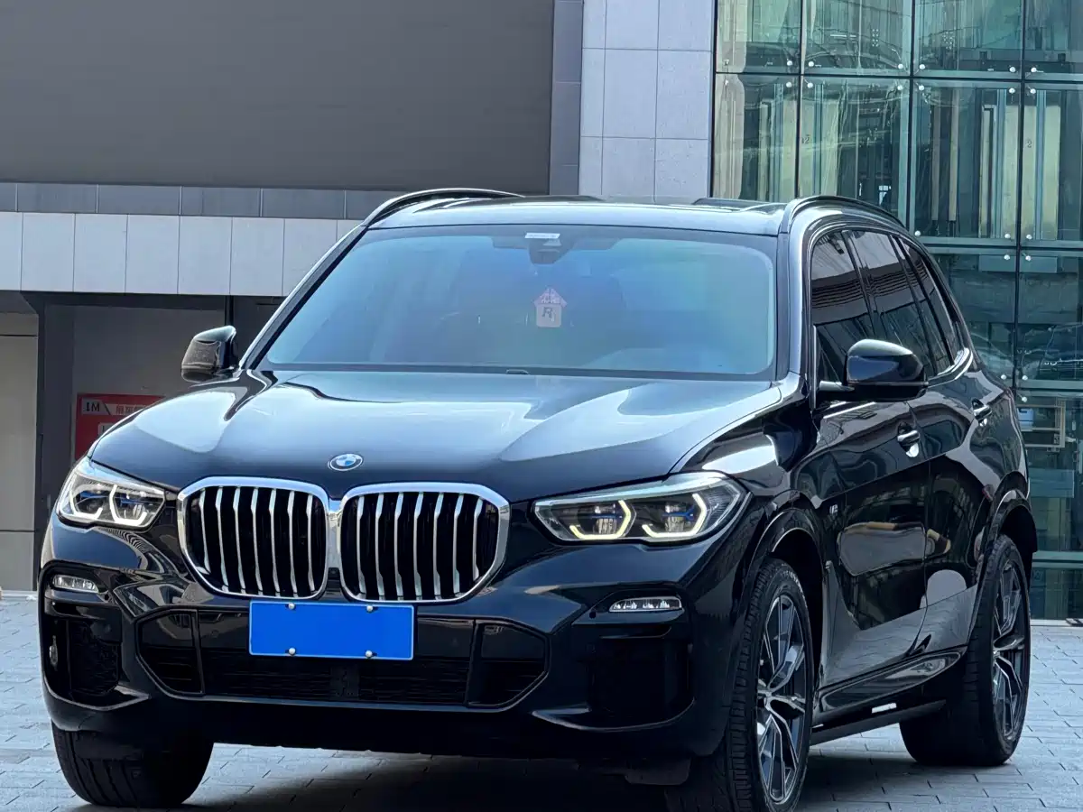 BMW X5 (Import) 2021 Facelift xDrive40i M Sport Package фото 2