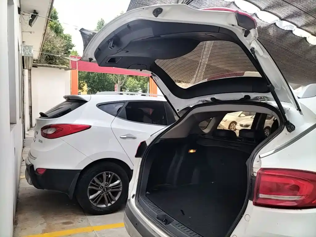 Besturn X80 2016 2017 1.8T Automatic Luxury Edition