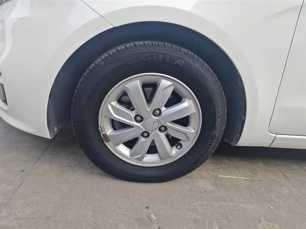 Kia K2 2015 Sedan 1.4L AT GLS фото 25