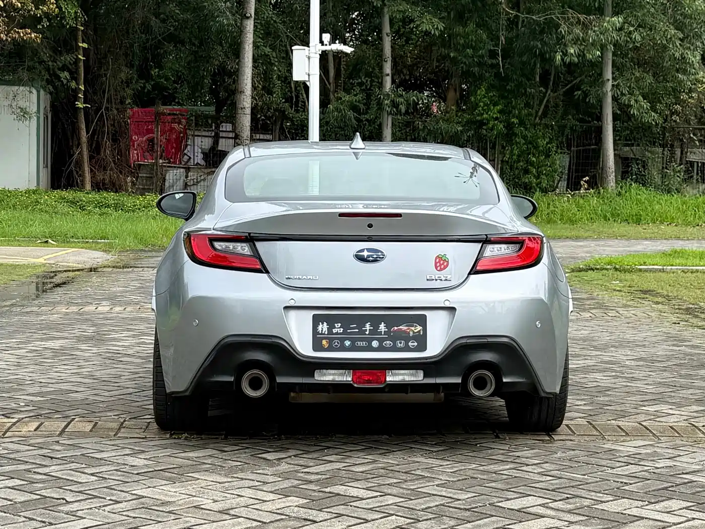 Subaru BRZ 2022 2.4L Manual фото 14