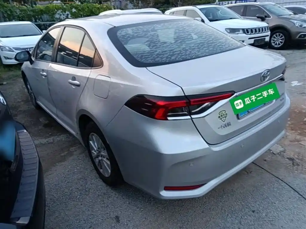 Toyota Corolla 2021 1.2T S-CVT Pioneer PLUS Edition фото 5
