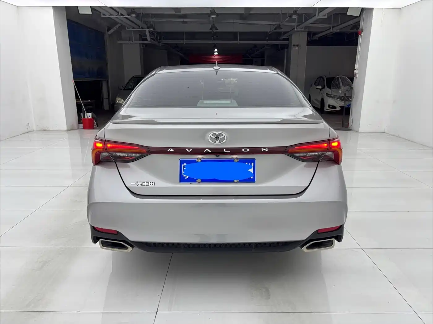 Toyota Avalon 2022 2.5L Luxury Edition фото 5