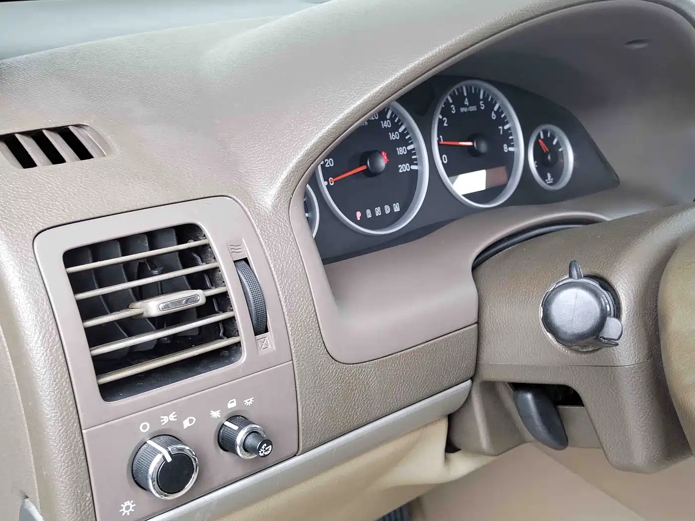 Buick GL8 2014 2.4L Classic Edition фото 9