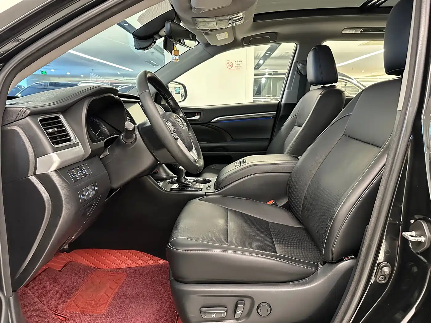 Toyota Highlander 2018 2.0T 4WD Ultimate 7-seater (China V) фото 8