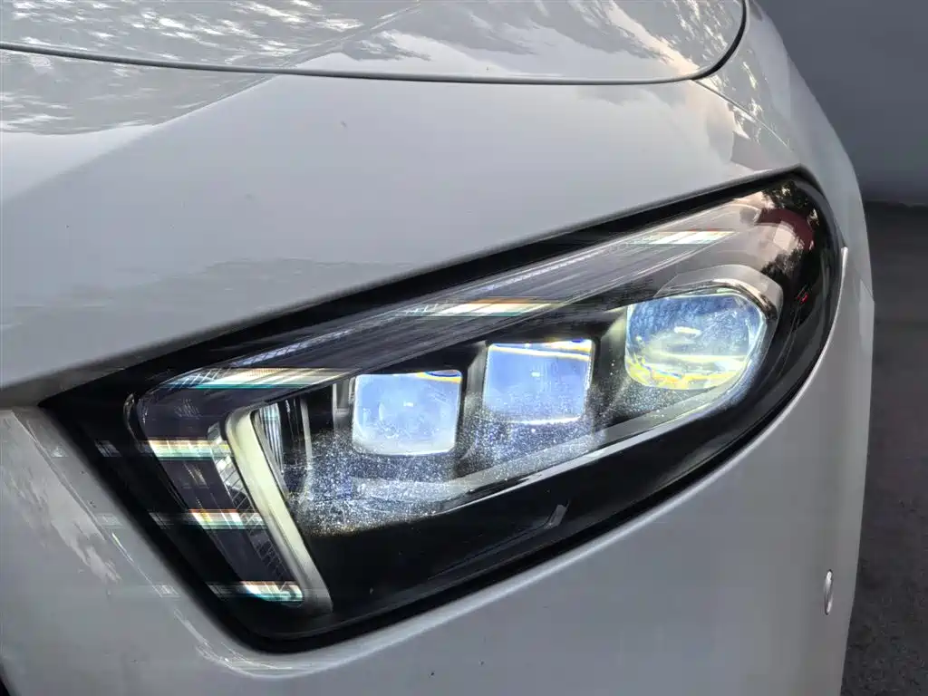 Mercedes-Benz A-Class AMG 2023 Model Year AMG A 35 L 4MATIC фото 21