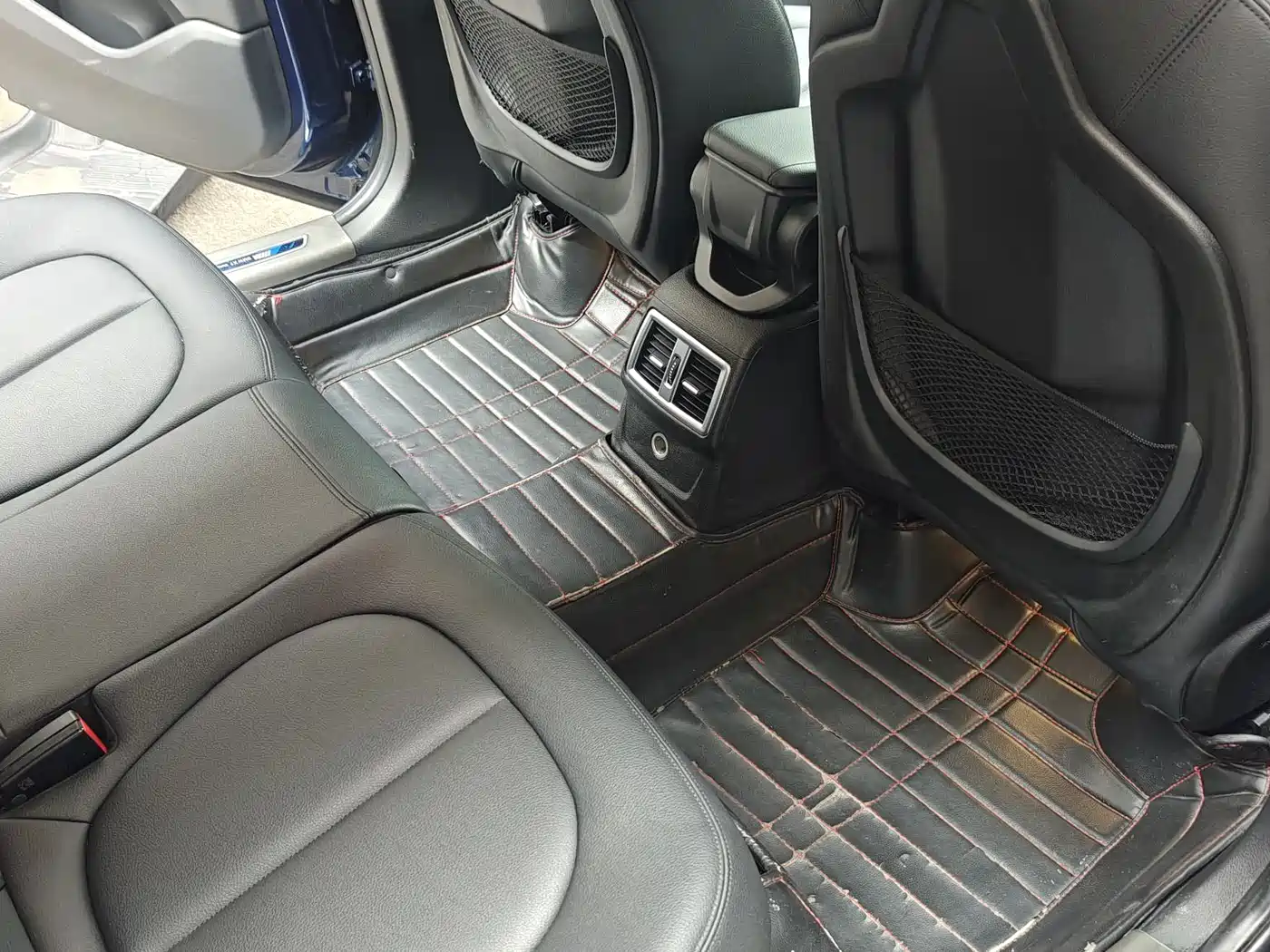 BMW X1 2016 sDrive18Li Fashion Model фото 17