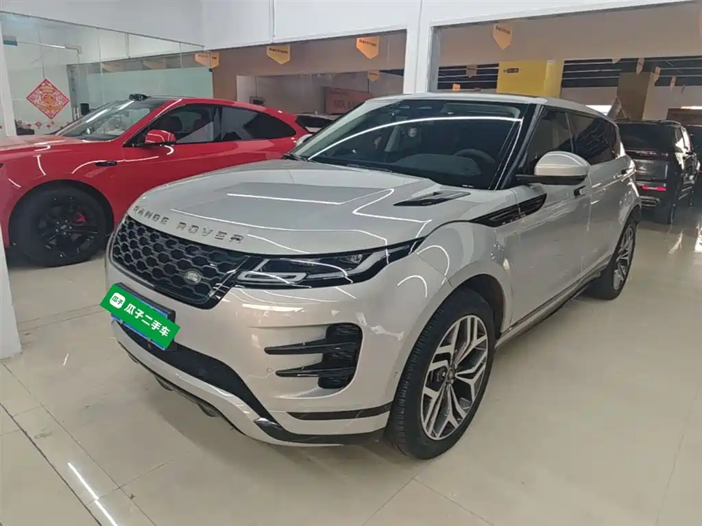 Land Rover Range Rover Evoque 2021 Range Rover Evoque L 249PS R-Dynamic SE Luxury Edition фото 2