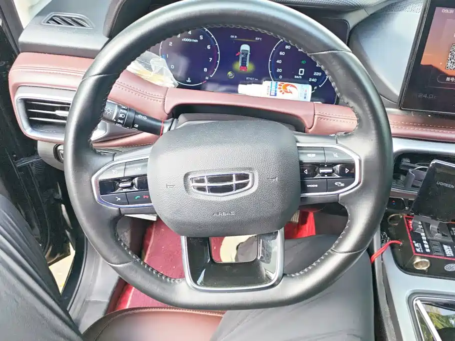 Geely Okavango 2023 2022 1.8TD DCT Luxury 7-Seater