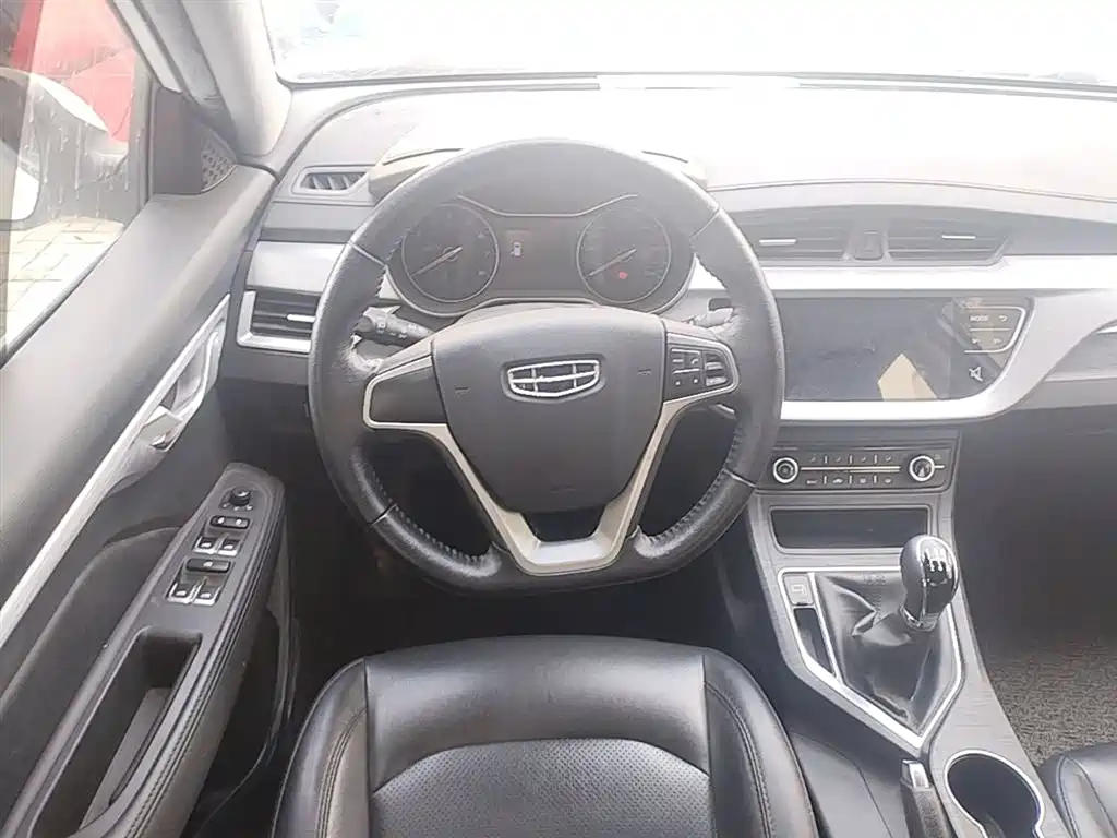 Фото 11 - Geely Vision