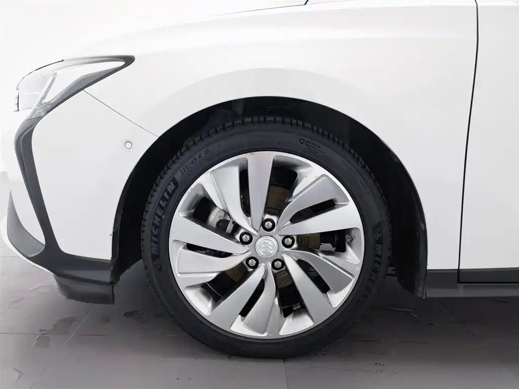 Buick Velite 6 2020 Plug-in Hybrid Connected Smart Edition фото 17