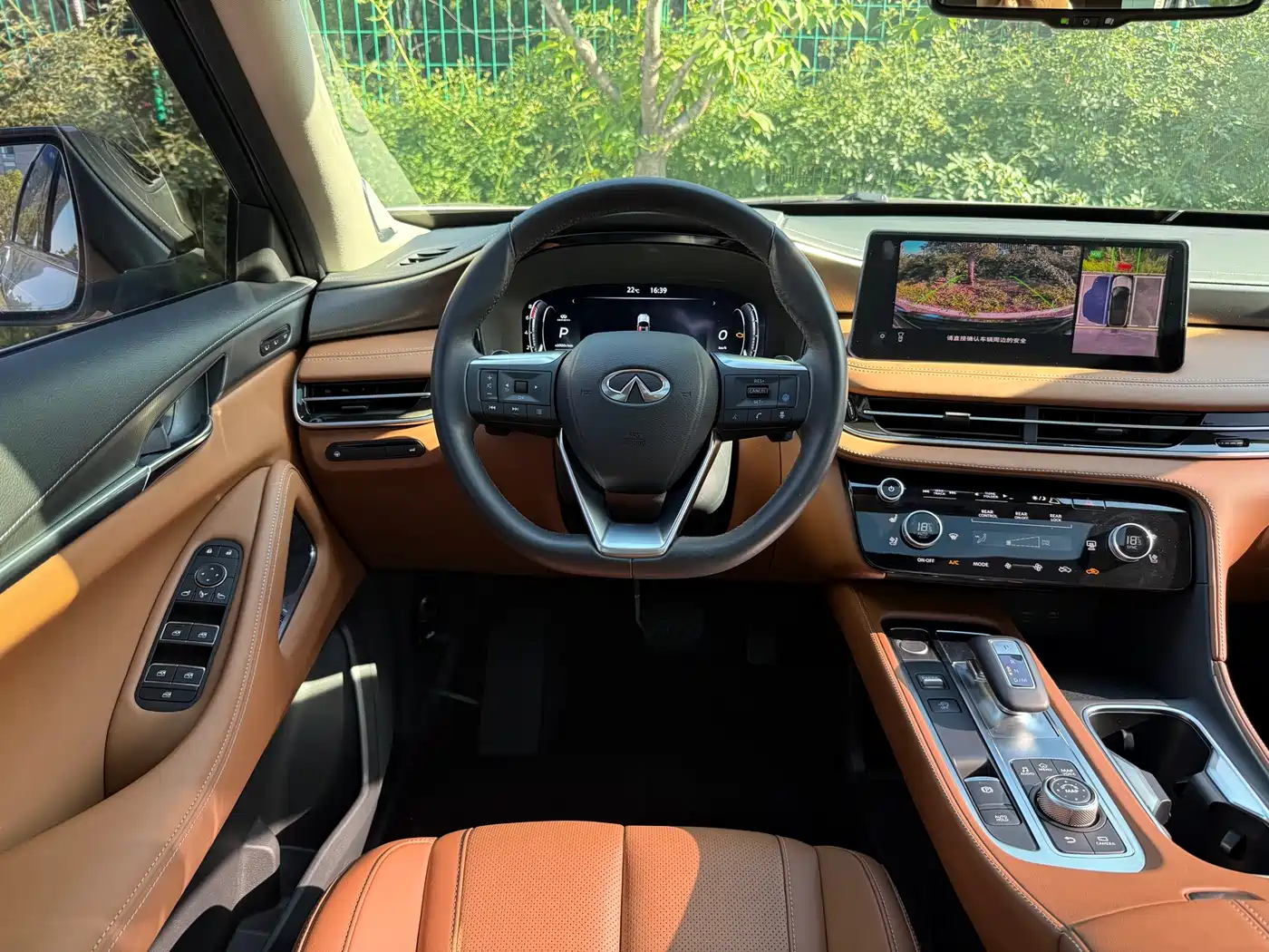 Infiniti QX60 2024 2.0T AWD Premium Edition фото 25