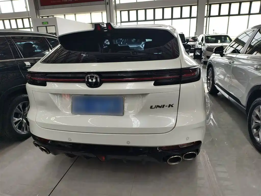 CHANGAN UNI-K
