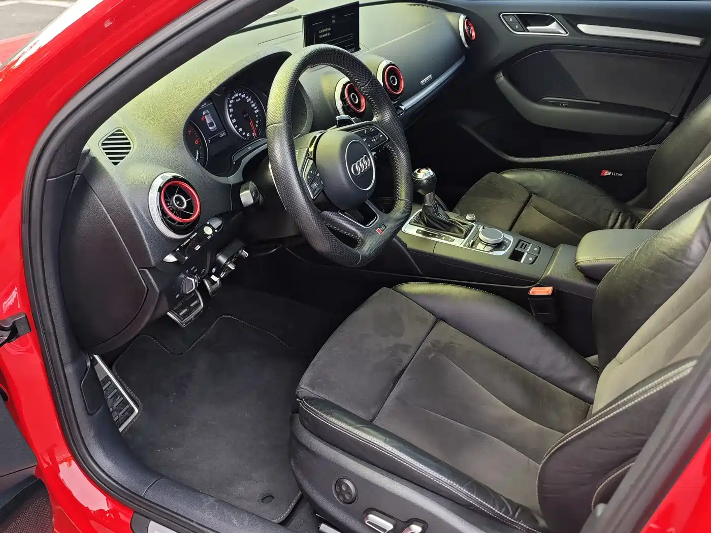 Audi S3 2017 S3 2.0T Limousine фото 5