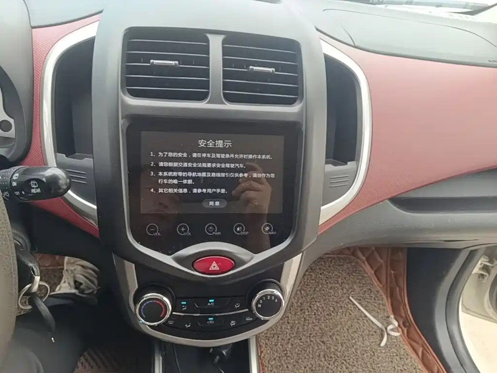 Changan Benben 2017 2015 1.4L IMT Premium (China V)