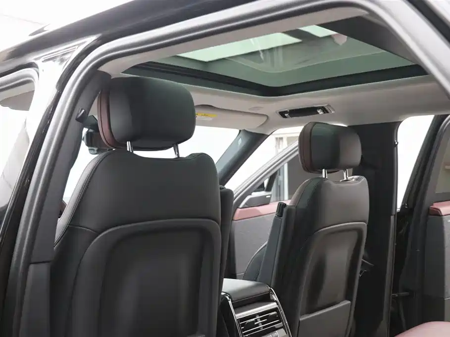 Land Rover Range Rover Sport 2024 400PS Dynamic SE фото 20