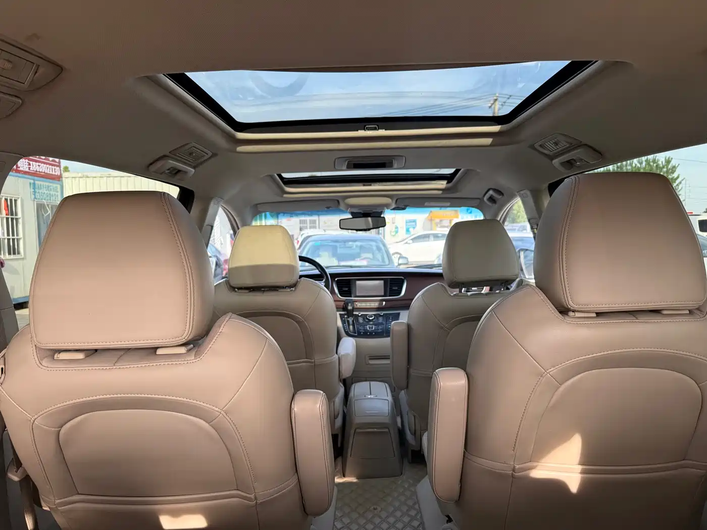 Buick GL8 2014 2.4L LT Luxury Business Executive фото 7