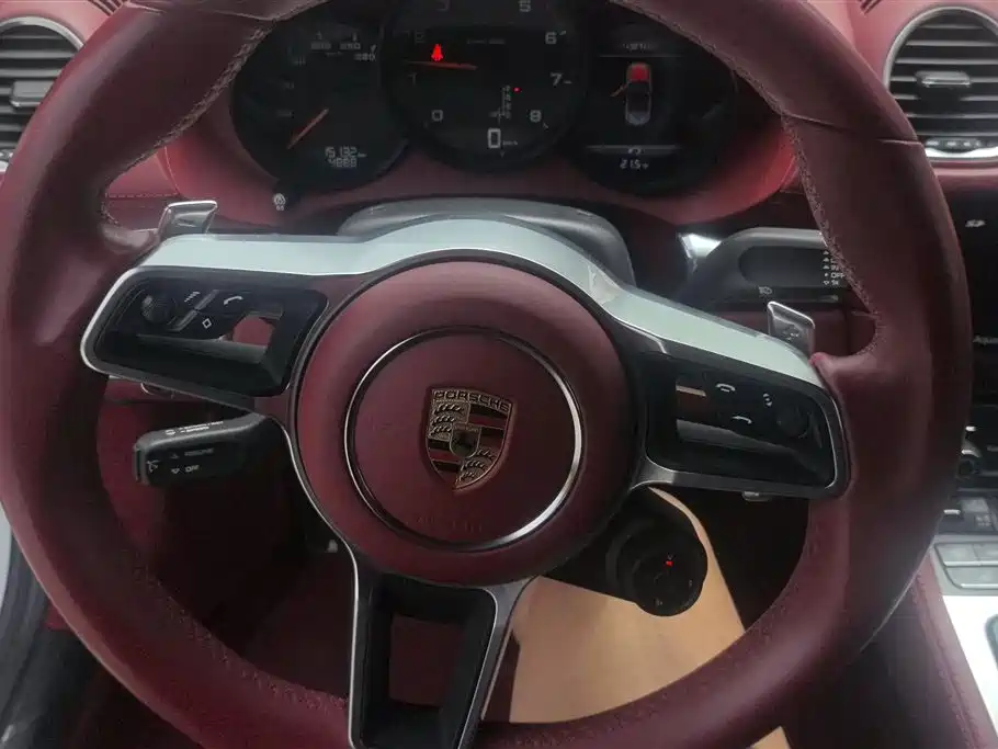 Porsche 718 2023 Boxster Style Edition 2.0T фото 15