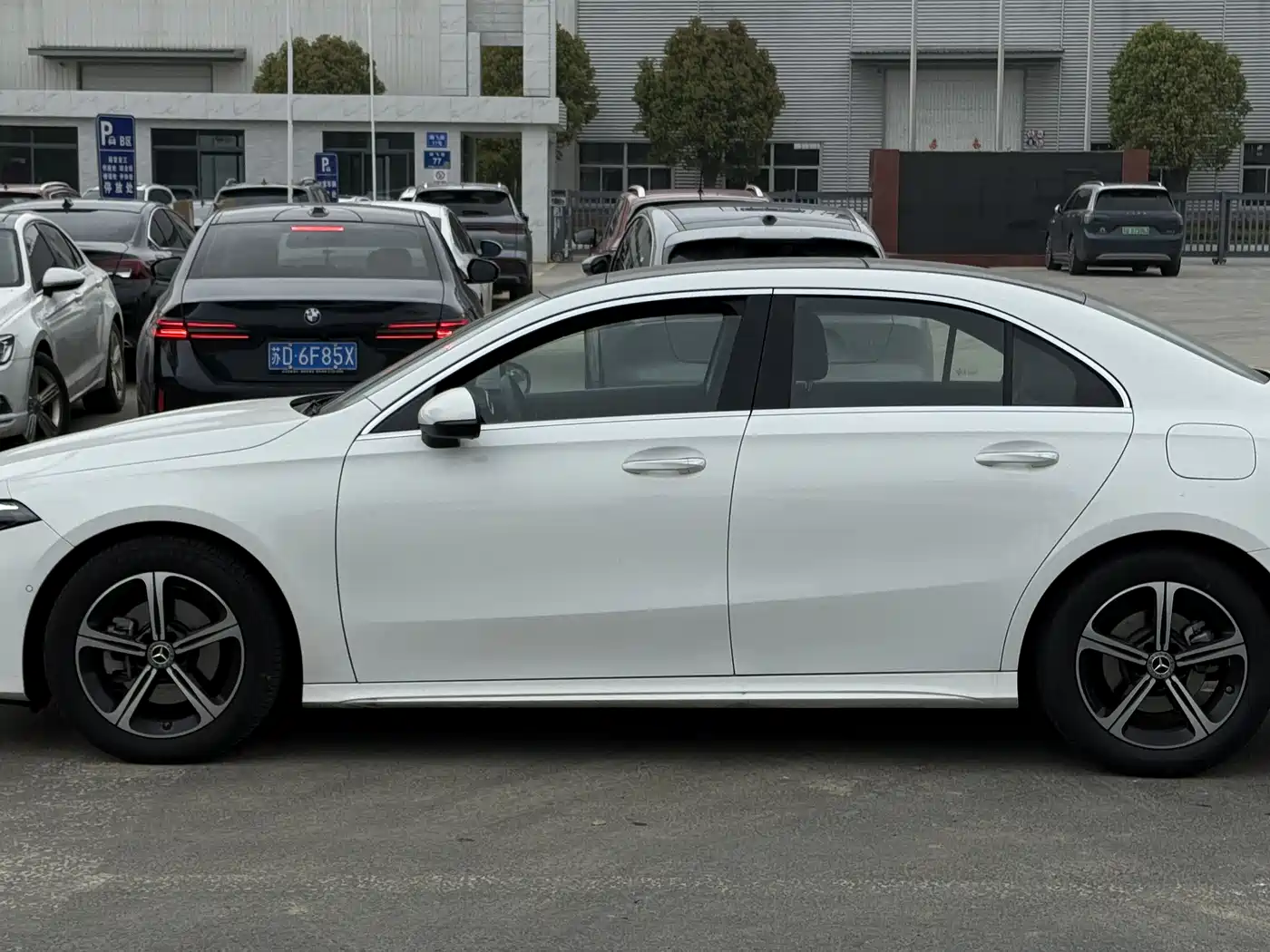 MERCEDES-BENZ CLASS A