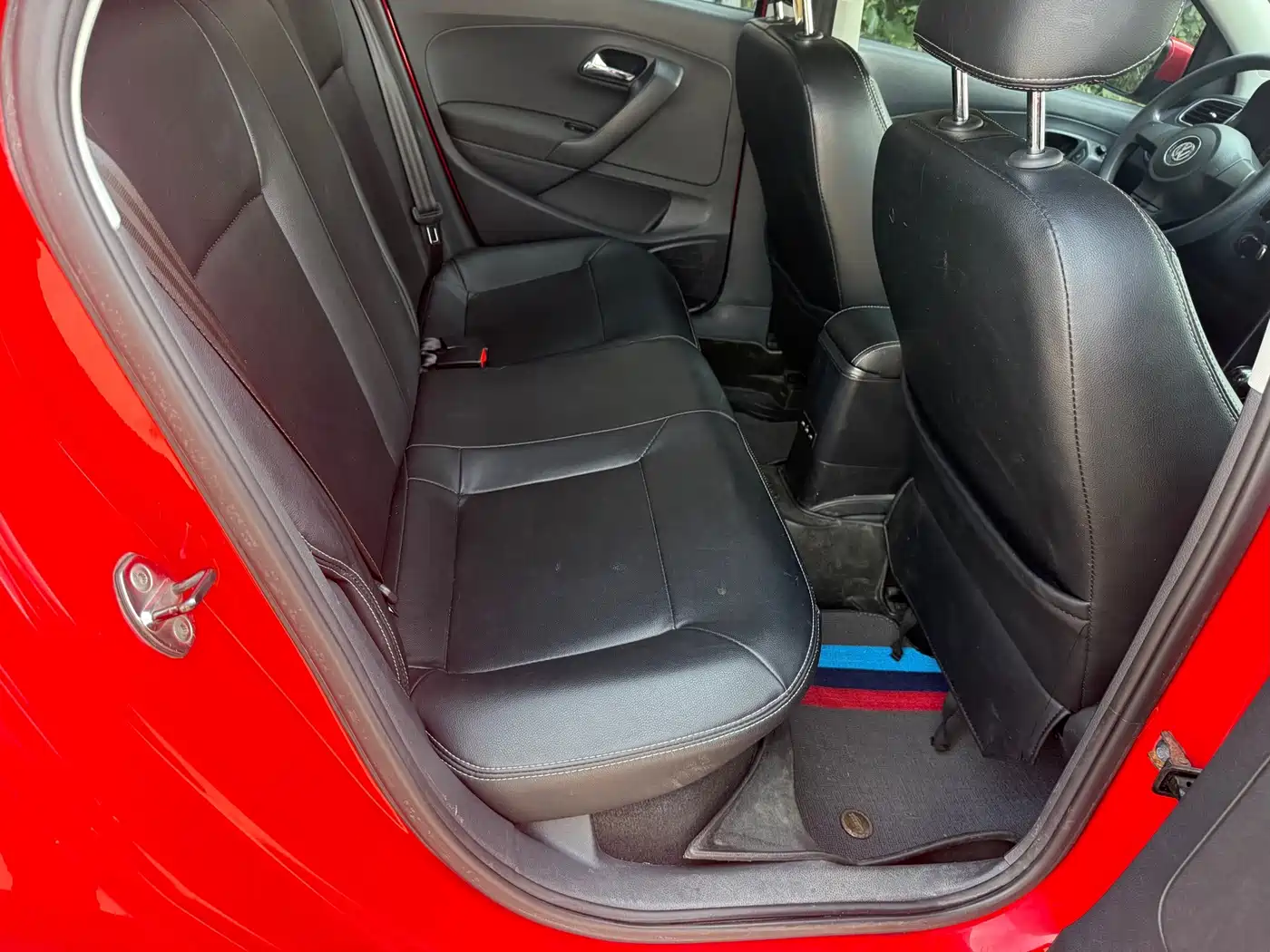 Volkswagen Polo 2012 2011 1.6L Automatic Style Edition