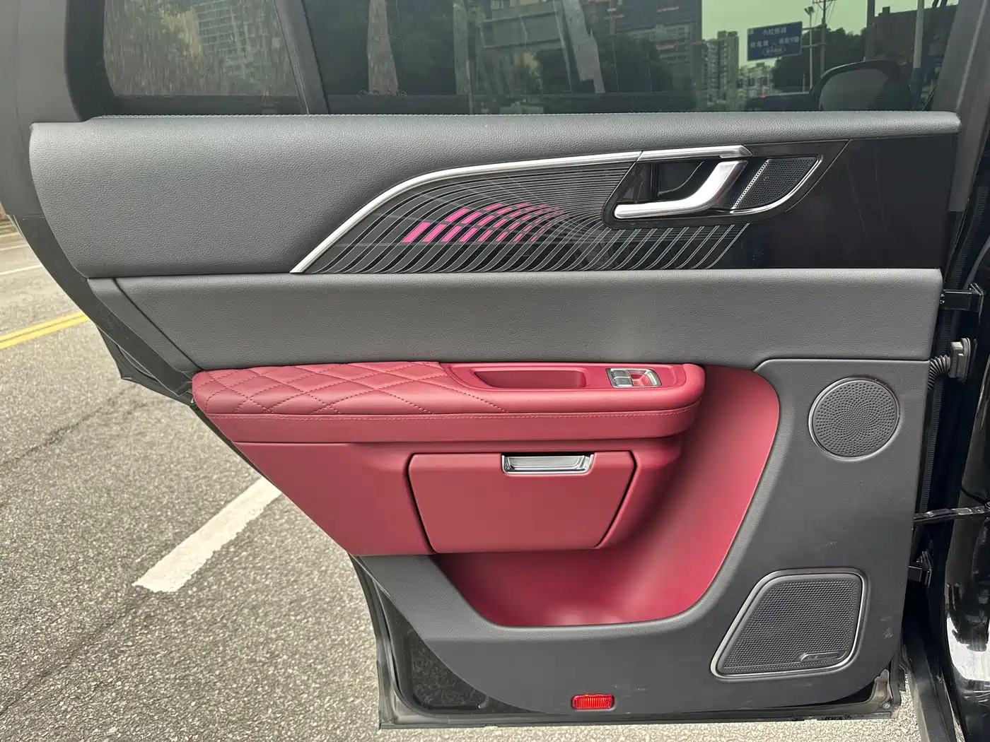 Hongqi E-HS9 2021 460km Flagship Comfort 6-seater фото 19