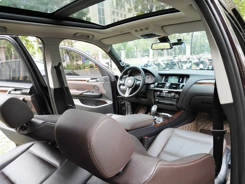 BMW X3 (Import) 2014 xDrive20i X Design Package фото 9
