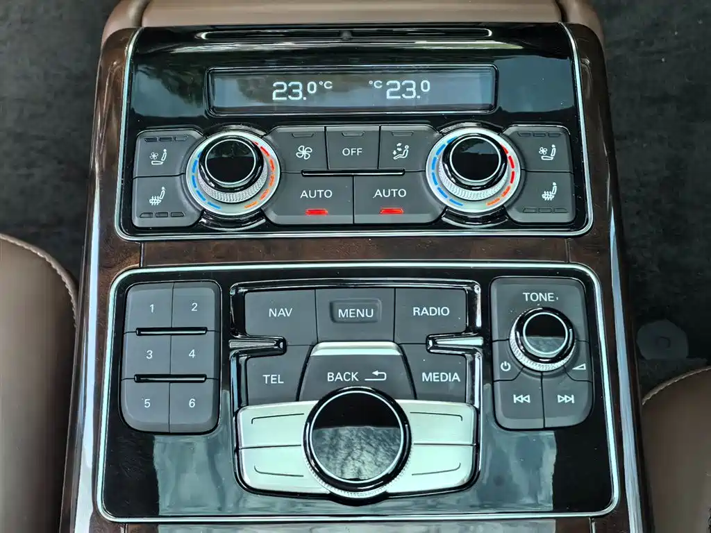Audi A8 2017 A8L 45 TFSI quattro Leading Elite Edition фото 21