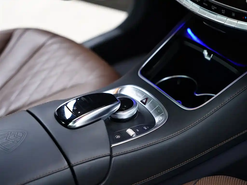 Mercedes-Benz Maybach S-Class 2016 S 400 4MATIC фото 41
