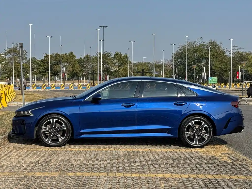 Kia K5 2020 380T GT-Line Premium Tech Version фото 4