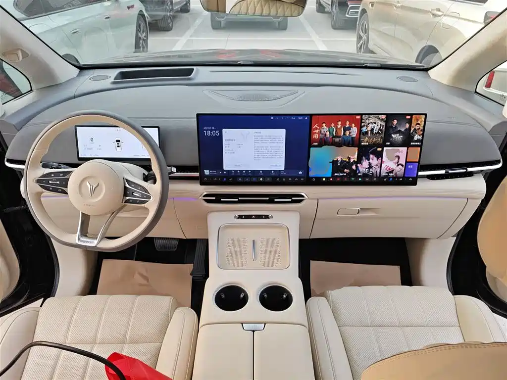 Voyah Auto Voyah Dreamer 2025 PHEV AWD Flagship Kunpeng Edition фото 10